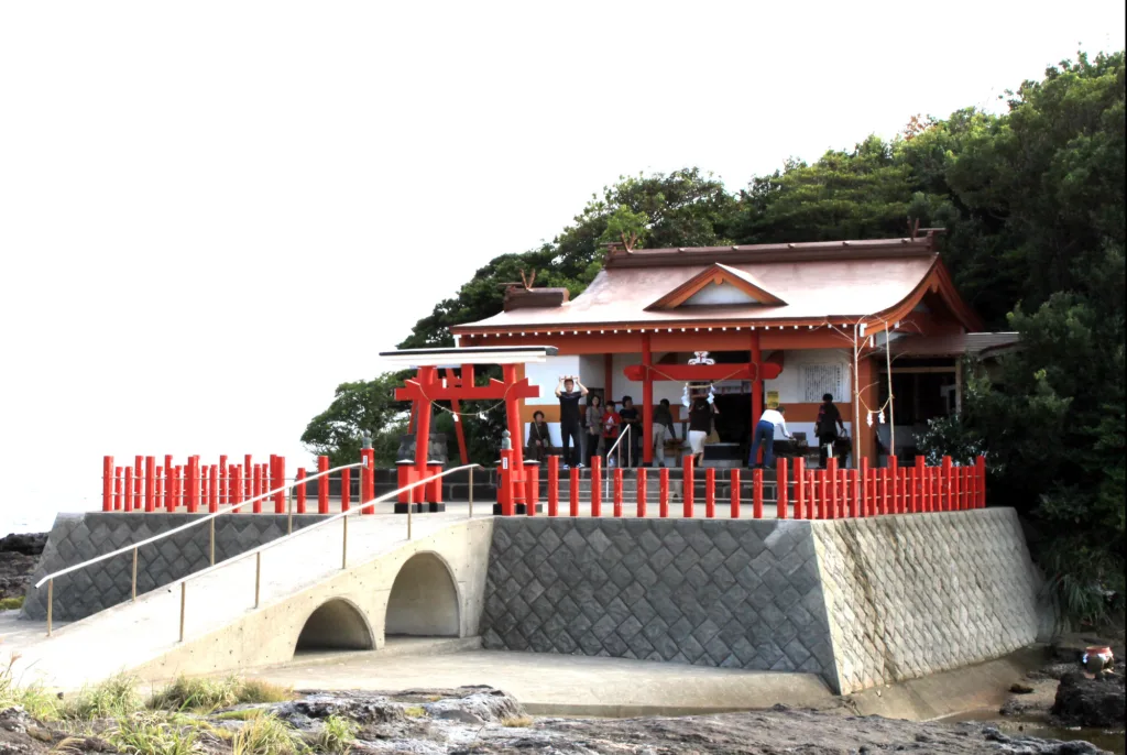 釜蓋神社(射楯兵主神社)