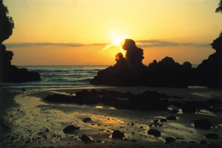 人形岩
