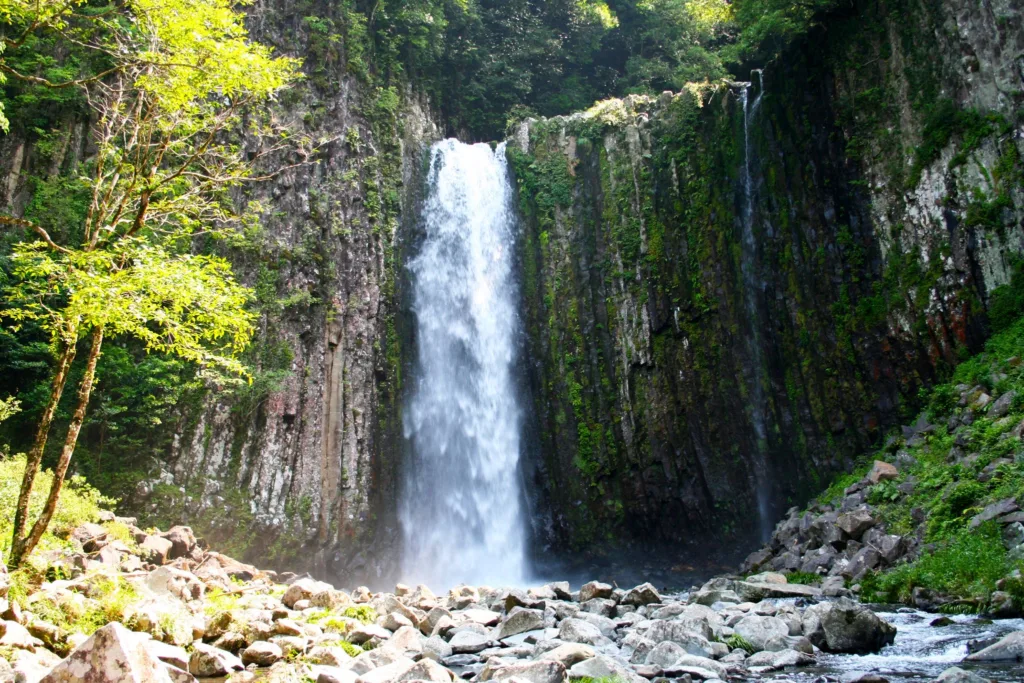 鹿目の滝（雄滝）